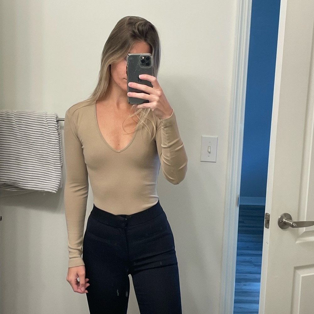 NWOT Zara Long Sleeved Bodysuit